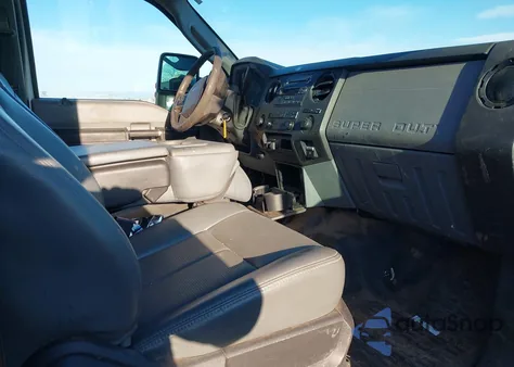 2014 Ford F-250 Xl из США, поврежденный, VIN 1FT7X2B68EEB73072